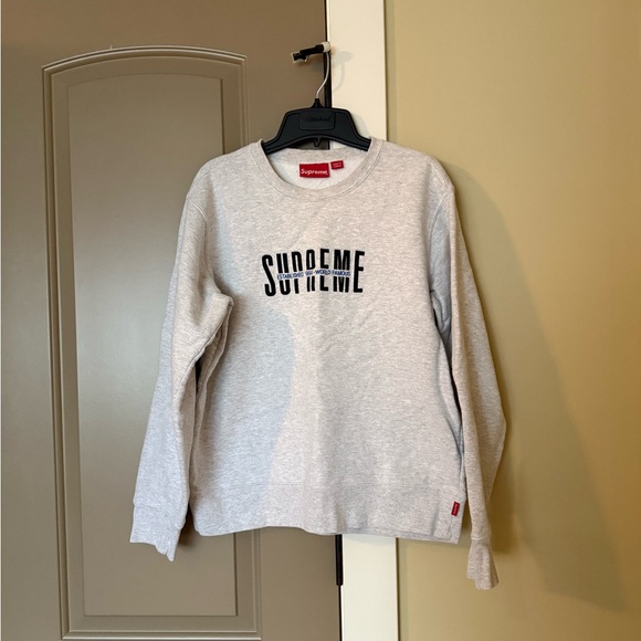Supreme Logo Heather Grey Crew Sweatshirt Small - Picture 7 of 7